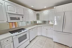 21815 Arriba Real, Boca Raton, FL 33433 - Photo 6