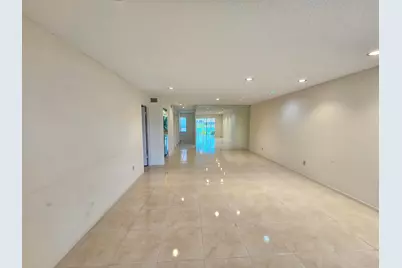 21815 Arriba Real #12e, Boca Raton, FL 33433 - Photo 2