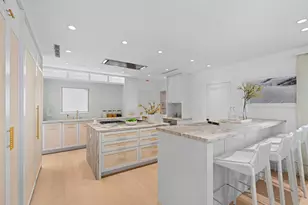 257 Via Linda, Palm Beach, FL 33480 - Photo 10