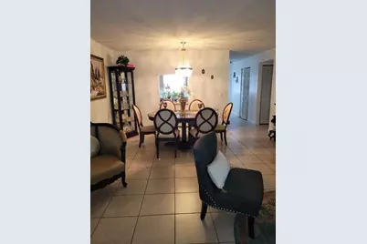 466 Holyoke Lane, Lake Worth, FL 33467 - Photo 4