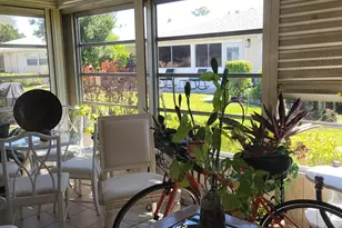 466 Holyoke Ln, Lake Worth, FL 33467 - Photo 14