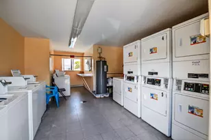 203 Oxford 100, West Palm Beach, FL 33417 - Photo 24