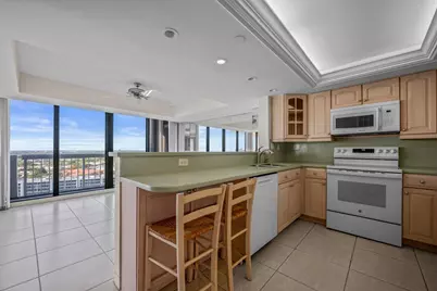 115 Lakeshore Drive #1747, North Palm Beach, FL 33408 - Photo 12