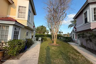 6132 Bear Creek Ct, Lake Worth, FL 33467 - Photo 14