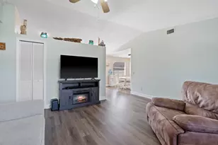 822 SW Harvard Rd, Port Saint Lucie, FL 34953 - Photo 4
