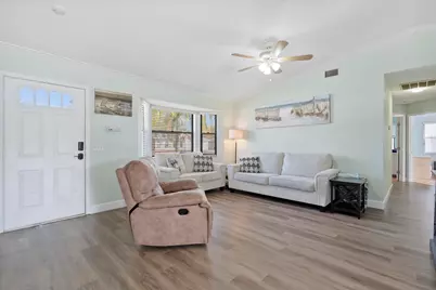 822 SW Harvard Road, Port Saint Lucie, FL 34953 - Photo 6