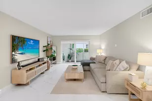 322 N Federal Hwy, Deerfield Beach, FL 33441 - Photo 2