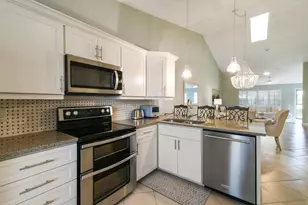 7852 SE Sugar Sand Cir, Hobe Sound, FL 33455 - Photo 6