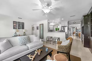124 Bonnie Briar Ln, Delray Beach, FL 33444 - Photo 6
