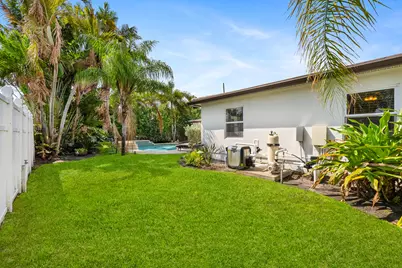 124 Bonnie Briar Lane, Delray Beach, FL 33444 - Photo 20