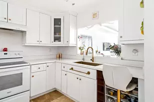 5601 Collins Ave, Miami Beach, FL 33140 - Photo 30