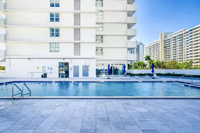 5601 Collins Avenue #M5, Miami Beach, FL 33140 - Photo 46