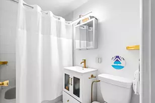 5601 Collins Ave, Miami Beach, FL 33140 - Photo 36