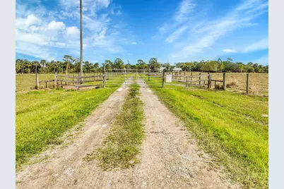 3901 Wild Turkey Trail Trail, Okeechobee, FL 34974 - Photo 38