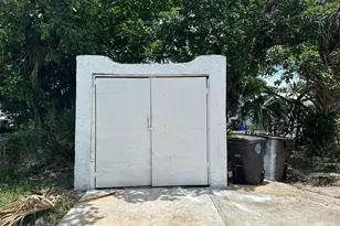 1046 30th Ct, West Palm Beach, FL 33407 - Photo 8