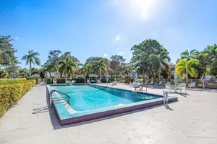 2929 SE Ocean Blvd E, Stuart, FL 34996 - Photo 12