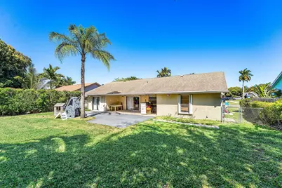 838 NW 9th Way, Boynton Beach, FL 33426 - Photo 26