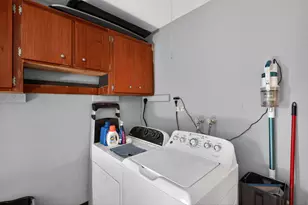 301 SE 3rd St, Deerfield Beach, FL 33441 - Photo 32