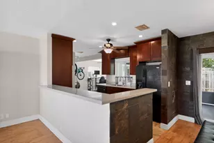 301 SE 3rd St, Deerfield Beach, FL 33441 - Photo 12