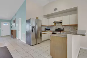 5103 Dalewood Ln, Lake Worth, FL 33467 - Photo 8