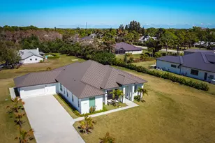 7595 155th Pl N, Palm Beach Gardens, FL 33418 - Photo 4