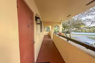 930 SW 9th St Cir, Boca Raton, FL 33486 - Photo 28