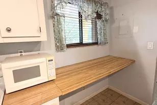 930 SW 9th St Cir, Boca Raton, FL 33486 - Photo 6