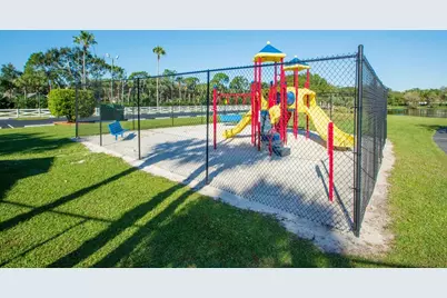 615 19th Street SW, Vero Beach, FL 32962 - Photo 50