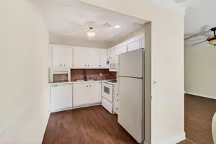 263 Ventnor R, Deerfield Beach, FL 33442 - Photo 4