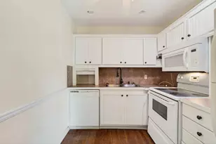 263 Ventnor R, Deerfield Beach, FL 33442 - Photo 8