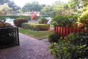 370 NW 76th Ave, Margate, FL 33063 - Photo 2