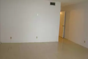 370 NW 76th Ave, Margate, FL 33063 - Photo 10