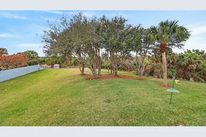 3712 E Mockingbird Hill, Jensen Beach, FL 34957 - Photo 16