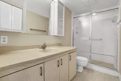 2102 Lucaya Bend #F2, Pompano Beach, FL 33066 - Photo 20