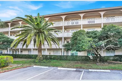 2102 Lucaya Bend #F2, Pompano Beach, FL 33066 - Photo 1