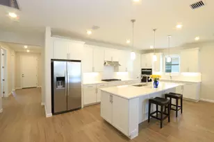 13532 SW Vermillion Cir, Port Saint Lucie, FL 34987 - Photo 2