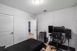 2533 Timber Forest Dr, West Palm Beach, FL 33415 - Photo 32