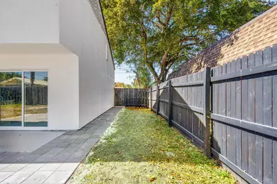 4412 Wilkinson Drive, Palm Springs, FL 33461 - Photo 22