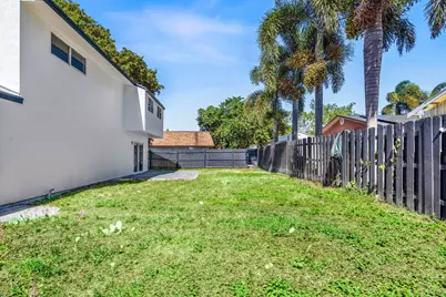 4412 Wilkinson Drive, Palm Springs, FL 33461 - Photo 24