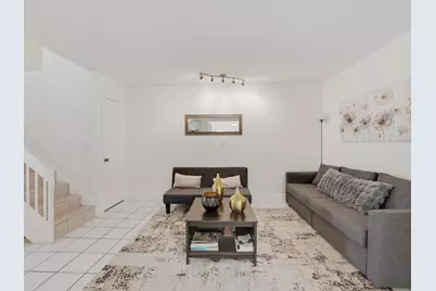 9702 NW 5th Lane #9702, Miami, FL 33172 - Photo 2