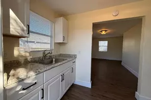 904 4th St, West Palm Beach, FL 33401 - Photo 4