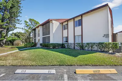 4723 Sable Pine Circle N #D2, West Palm Beach, FL 33417 - Photo 2