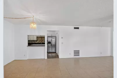 4723 Sable Pine Circle N #D2, West Palm Beach, FL 33417 - Photo 8