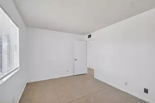 4723 Sable Pine Circle N, West Palm Beach, FL 33417 - Photo 30