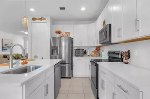 304 NW 36th Ave, Pompano Beach, FL 33069 - Photo 10