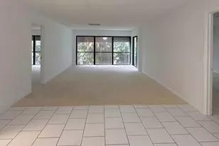 1739 Embassy Dr, West Palm Beach, FL 33401 - Photo 4