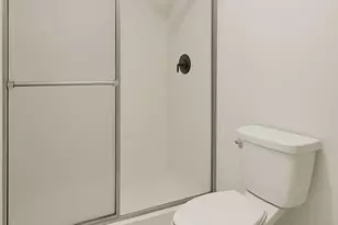 1739 Embassy Dr, West Palm Beach, FL 33401 - Photo 24