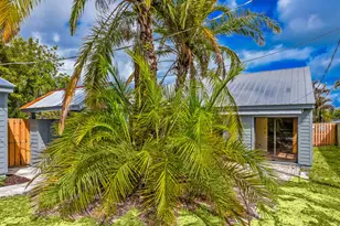 5666 SE Matousek St, Stuart, FL 34997 - Photo 30