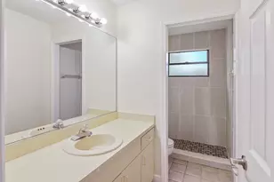 5666 SE Matousek St, Stuart, FL 34997 - Photo 20