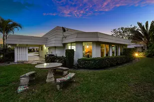 383 Villa Dr S, Atlantis, FL 33462 - Photo 28